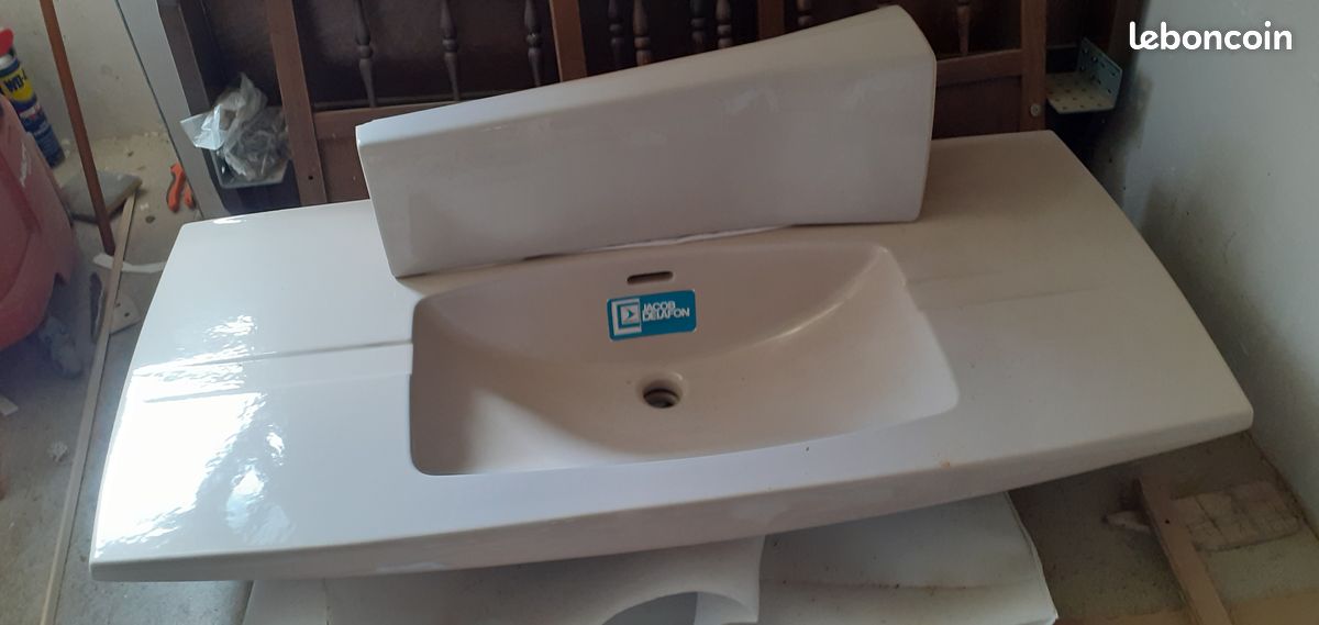 Lavabo salle de bain (image 1)