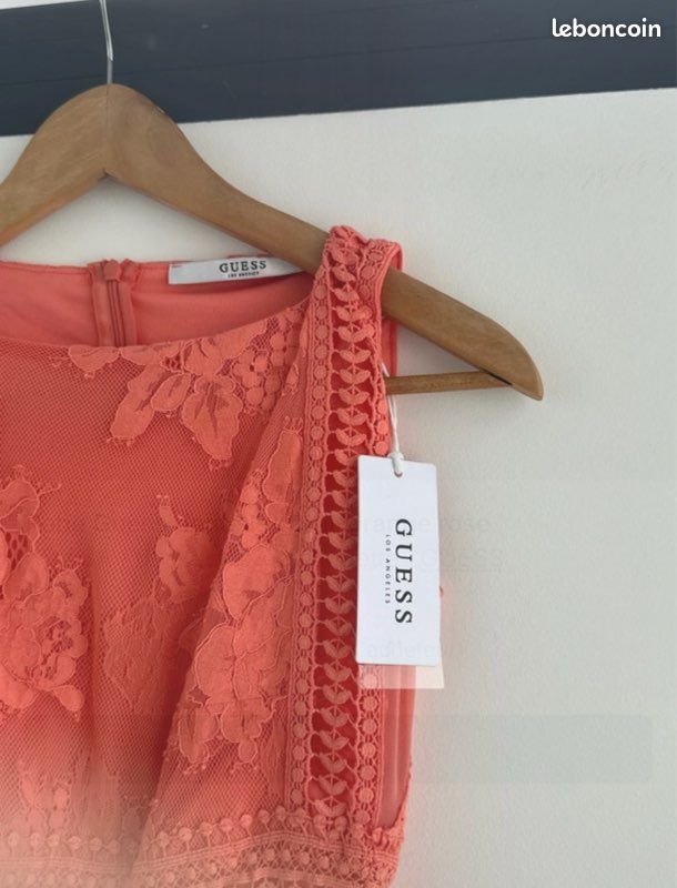Robe mini avec col plongeant à volants-Cupshe ance
