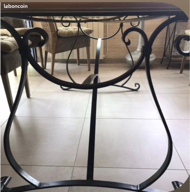 Table et 6 chaises (image 2)