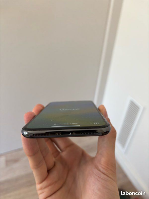 IPhone XS très bon état (image 6)