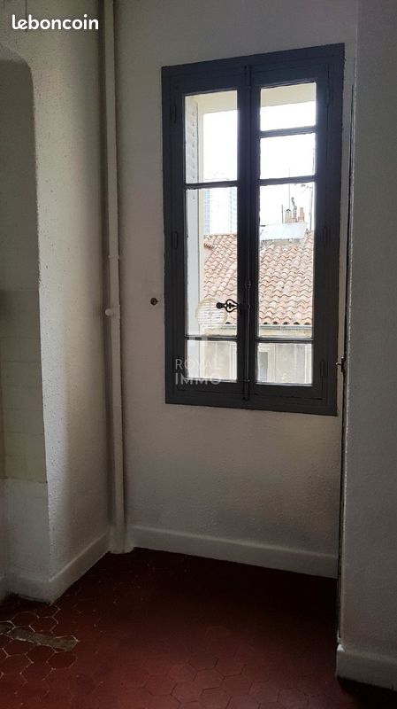Appartement 1 pièce 27 m² · à Toulon · 27 m² · 450 €/mois