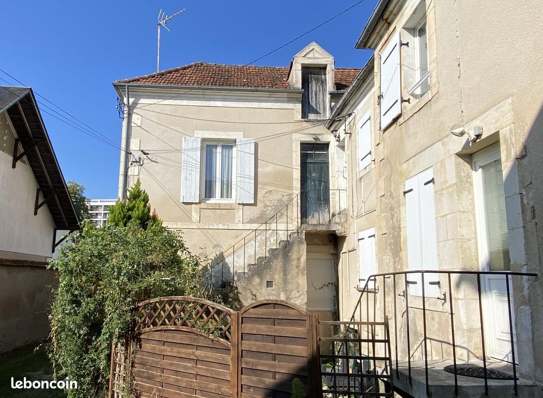 Appartement 2 pièces 50 m² · à Bourges · 50 m² · 55 000 €