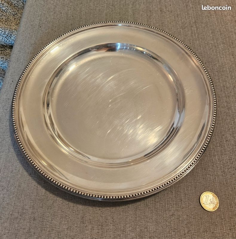 Plat rond métal argenté christofle vintage - Arts de la table