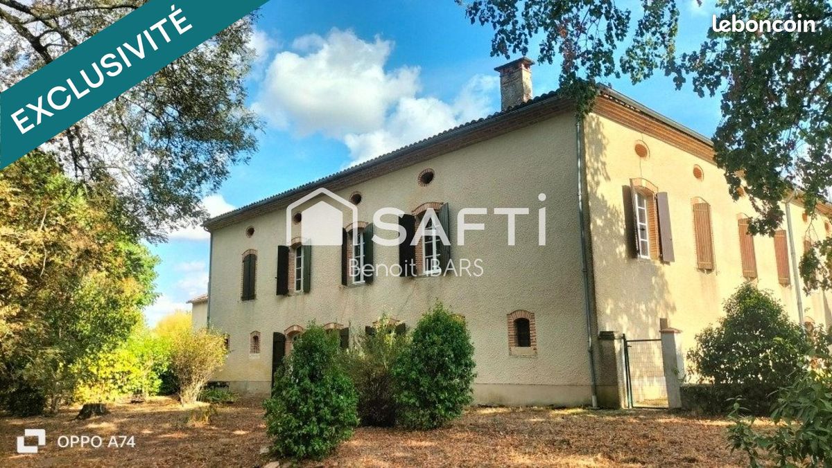 Maison 16 pièces 420 m² · à Saint-Juéry · 420 m² · 336 000 €