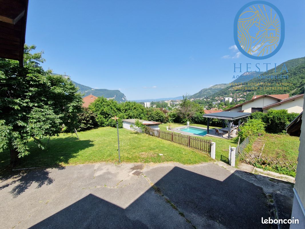 Maison 6 pièces 140 m² · à Voreppe · 140 m² · 449 000 €