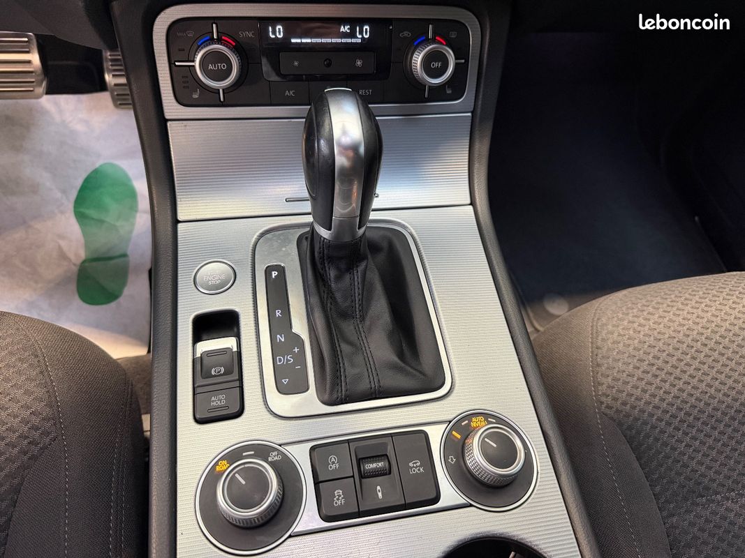 Volkswagen Touareg 3,0L V6 TDI 262Ch R-LINE BVA8 4X4 (image 12)