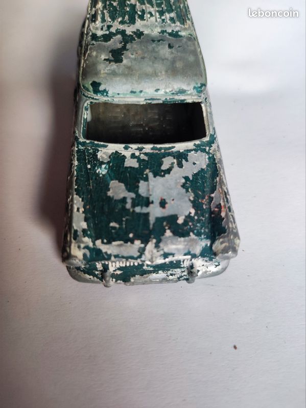 QUIRALU FRANCE ORIGINAL DES ANNEES 60 SIMCA MARLY BREAK BICOLORE TRES BON ETAT