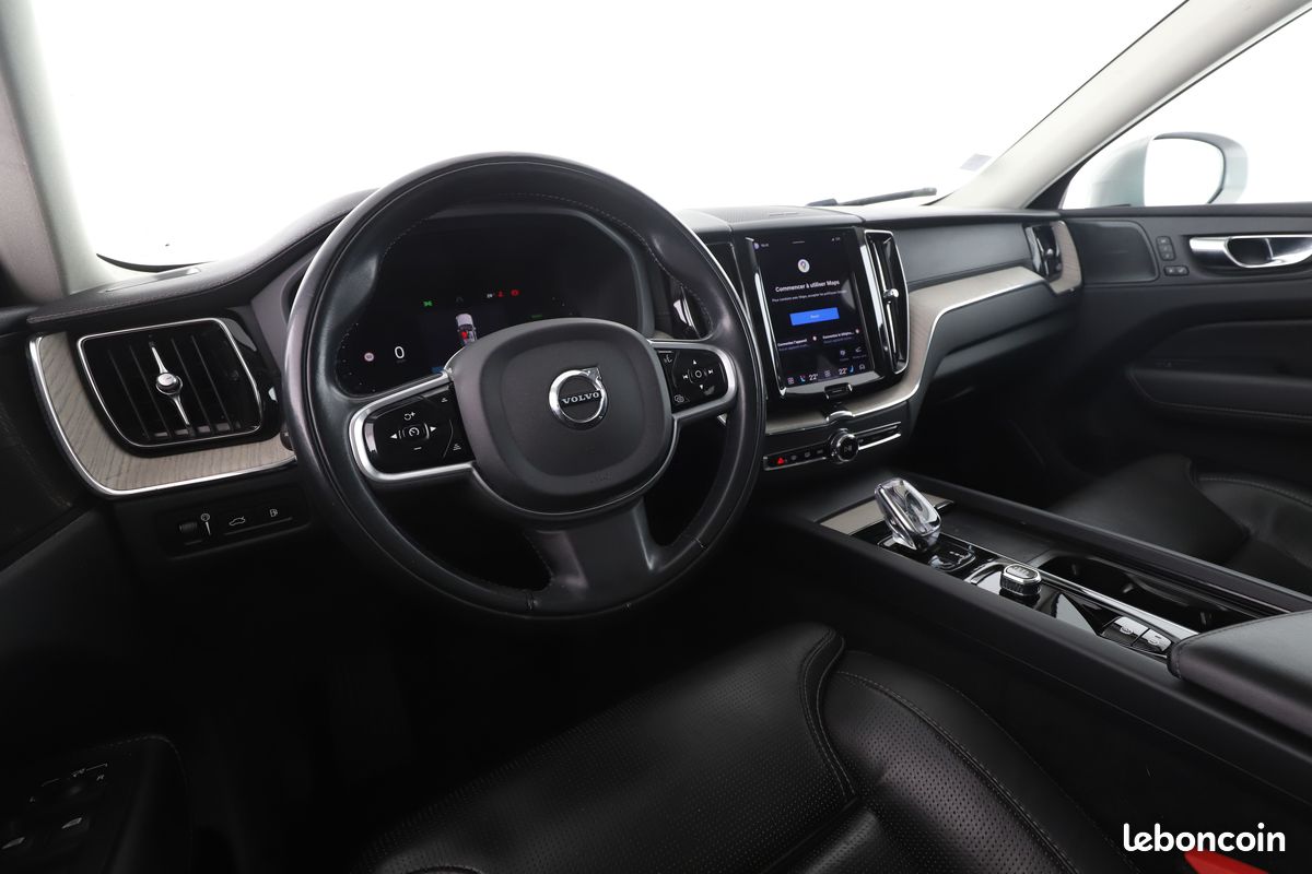 Volvo XC60 2.0 T6 Recharge AWD Inscription Luxe Geartronic 8 340 ch (image 6)
