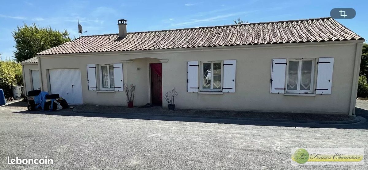 Maison 4 pièces 93 m² · à Aigre · 93 m² · 139 000 €