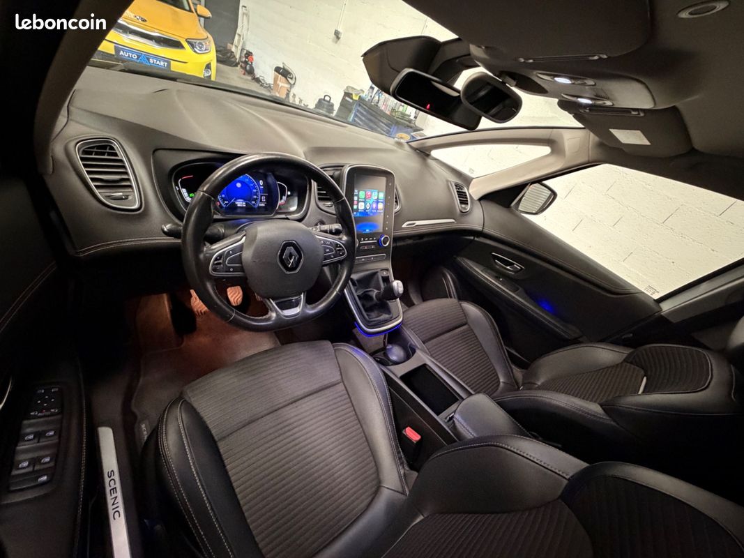 Renault SCÉNIC IV Intens 1.6 DCI 130 / CARPLAY FILAIRE / CAMERA RECUL / RADARS AV AR / GRAND ECRAN / KEYLESS /ROUE DE SECOURS GALETTE (image 15)