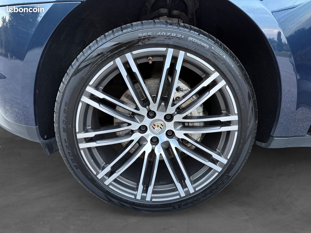 PORSCHE MACAN 3.0D 258 S Toit Pano bose hayon elec sièges élec à mémoires jantes turbo Garantie 12 Mois (image 15)