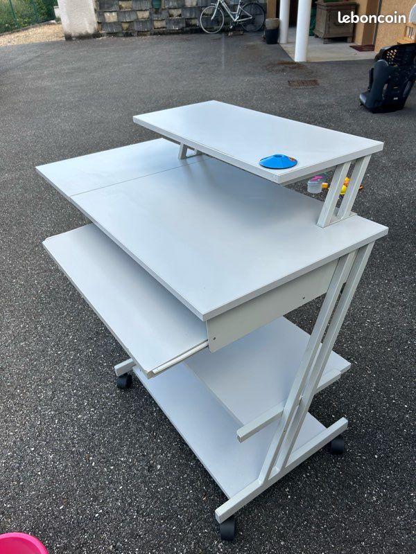 Bureau à roulette (image 8)