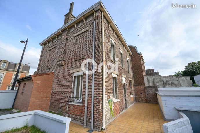 Maison 8 pièces 163 m²