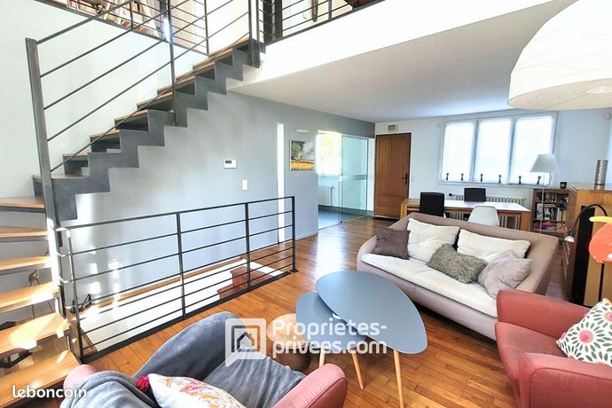 Maison 7 pièces 150 m²