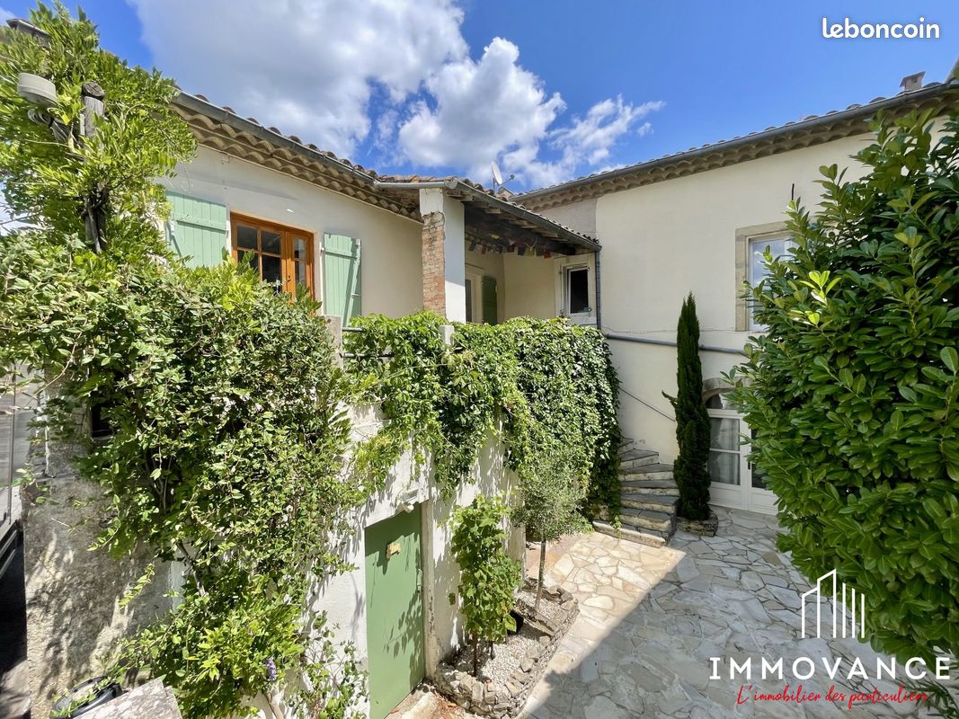 Maison 6 pièces 186 m² · à Sommières · 186 m² · 269 000 €