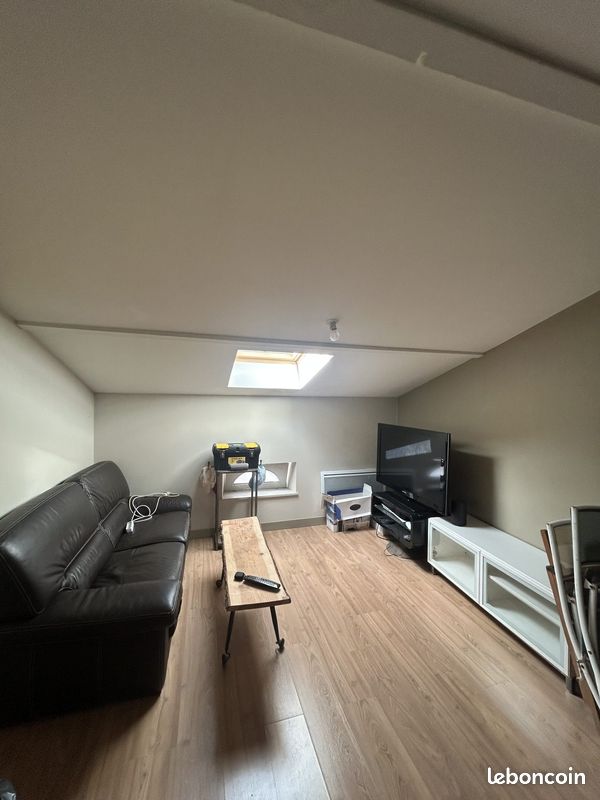 Appartement 2 pièces 37 m² · à Saintes · 37 m² · 467 €/mois