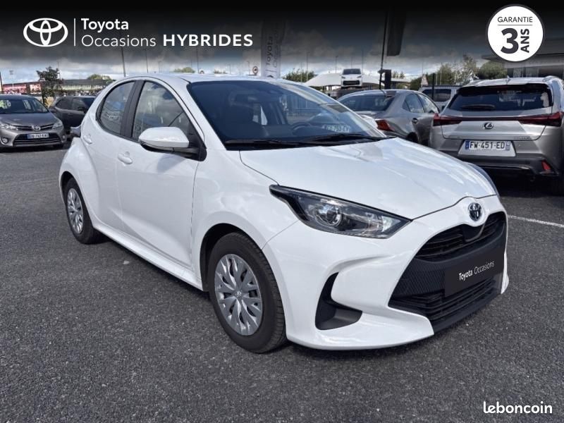 Toyota Yaris 116h Dynamic 5p MY22 (image 19)