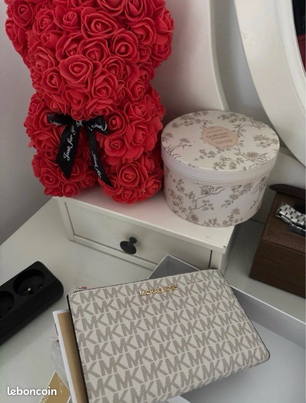 Portefeuille Micheal Kors (image 1)