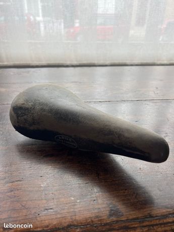 VINTAGE SELLE CUIR VELO ARIUS GRAN CARRERA SPECIAL OLD