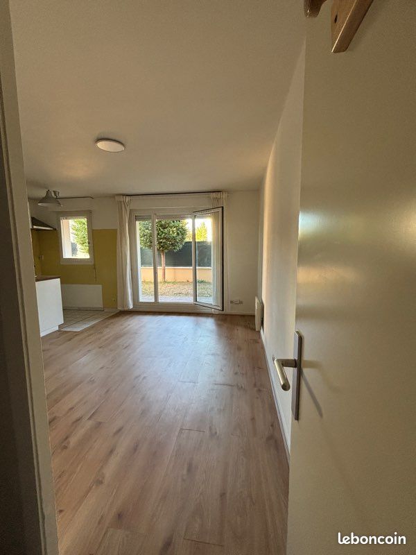 Appartement 2 pièces 40 m² · à Noisy-le-Grand · 40 m² · 911 €/mois