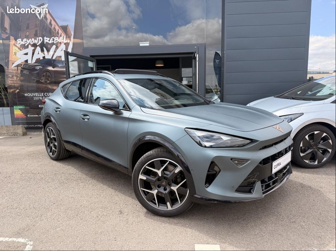 Cupra Formentor 1.5 eHybrid 272ch VZ DSG6 (image 2)