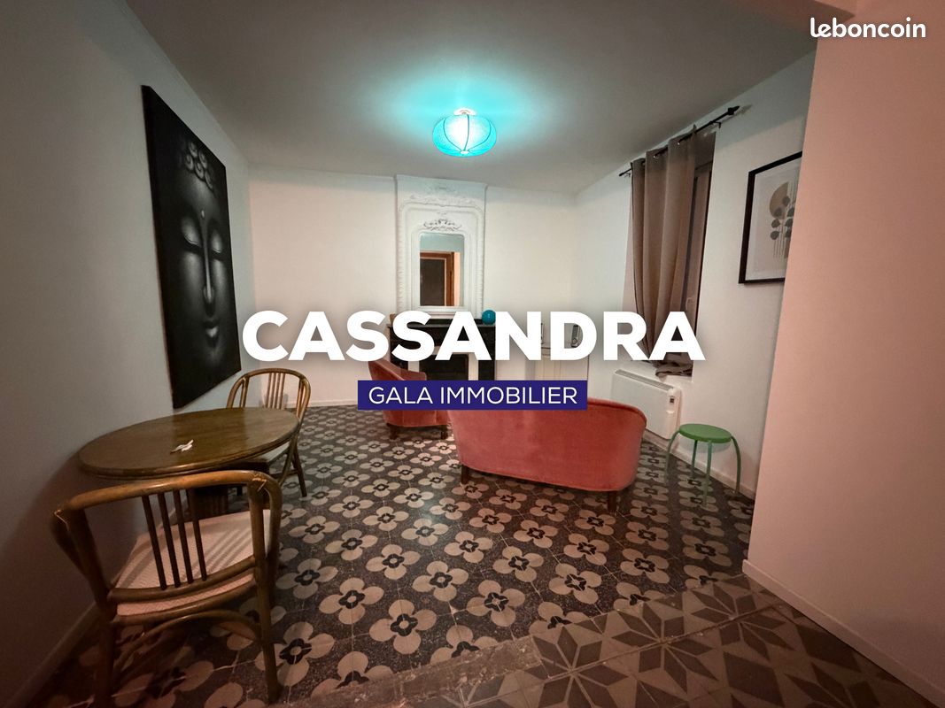 Maison 6 pièces 240 m² · à Escales · 240 m² · 129 900 €
