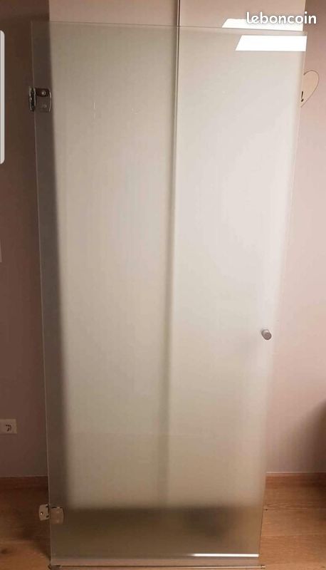 Vends porte de douche neuve (image 1)