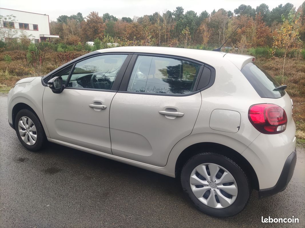 Citroen c3 2021 1.2 82cv essence 22 000 km (image 4)