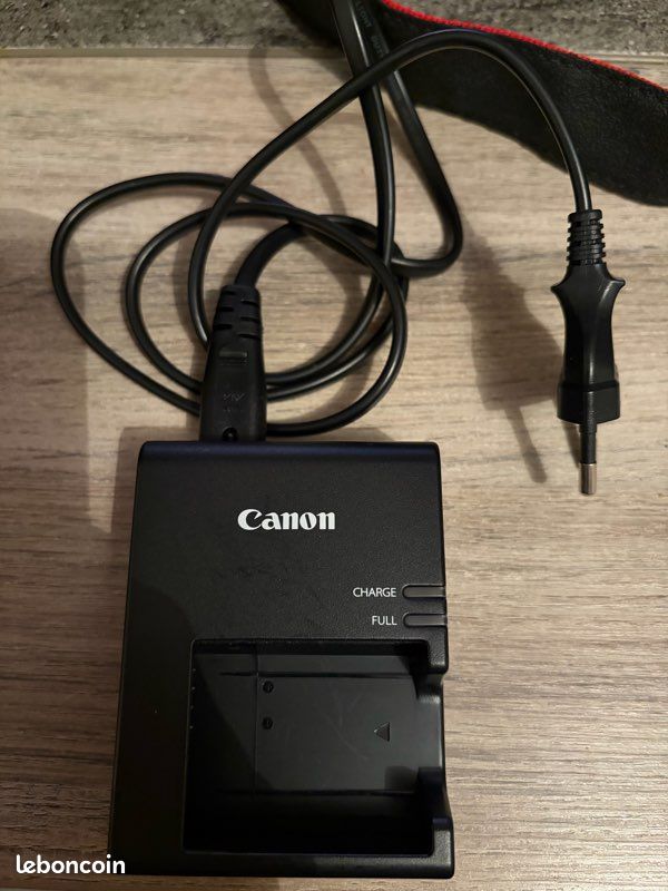 Appareil photo reflex Canon + objectifs (image 8)