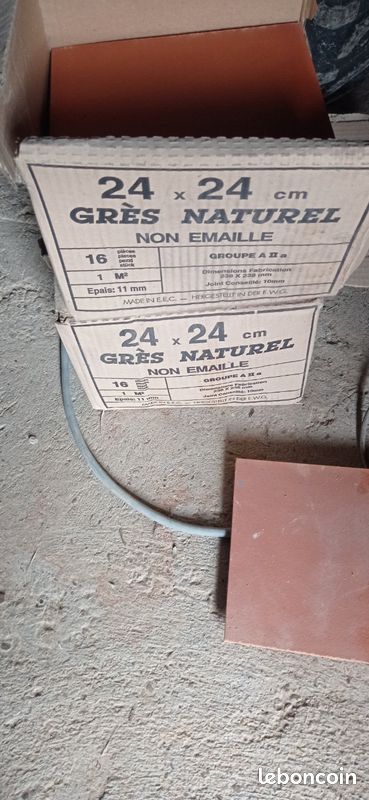 Vends carreaux grès (image 1)