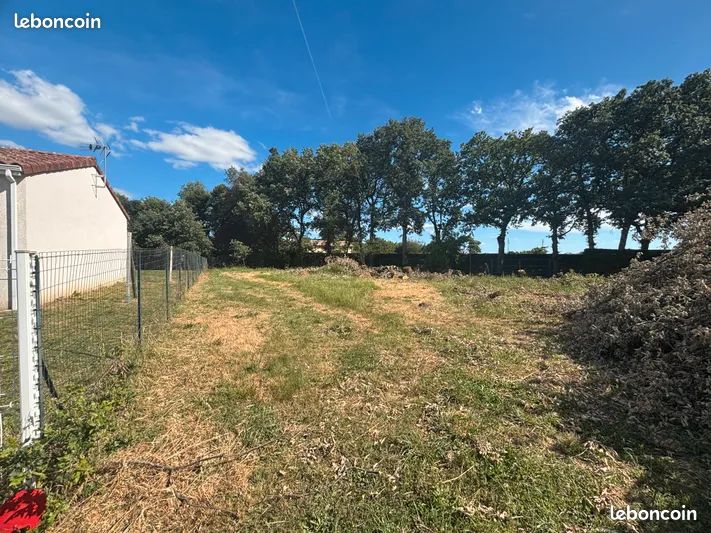 Terrain plat 785m2 Fonsorbes · 145 000 €