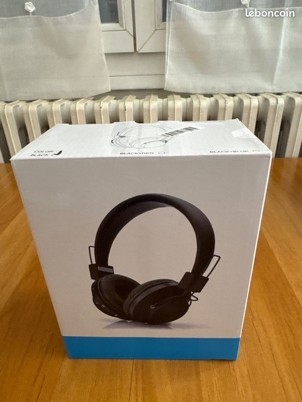 Casque audio Bluetooth neuf - Noir - Boite complete avec accessoires - Photo, audio & vidéo