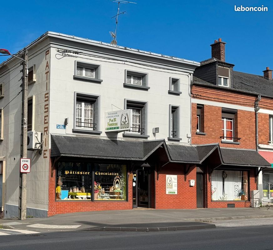 Immeuble 9 pièces 148 m² · à La Capelle · 148 m² · 189 000 €