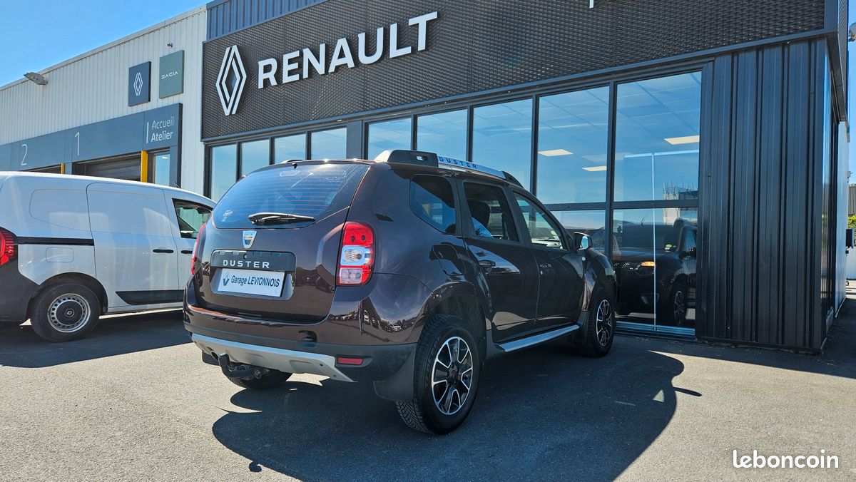 Dacia duster 1.5 dci 110ch black touch (image 2)