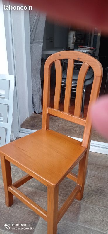 Lot de 4 Chaises en pin massif (image 1)