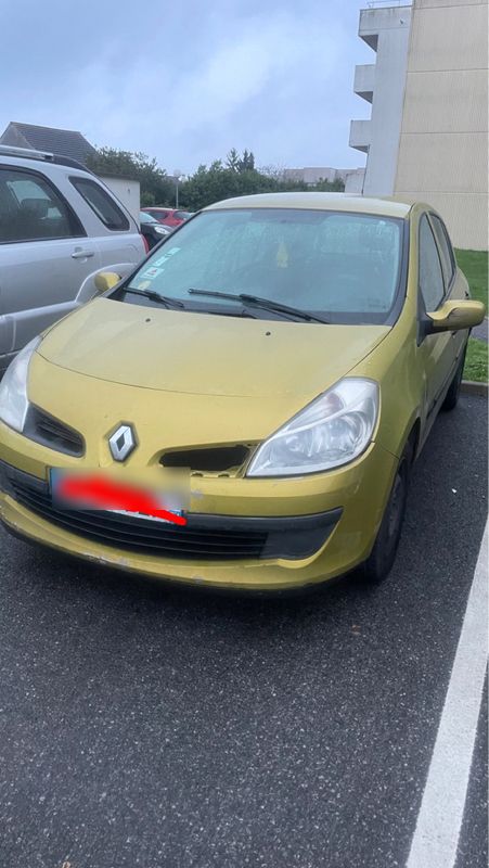 Renault clio 3 1.5 DCI - Voitures