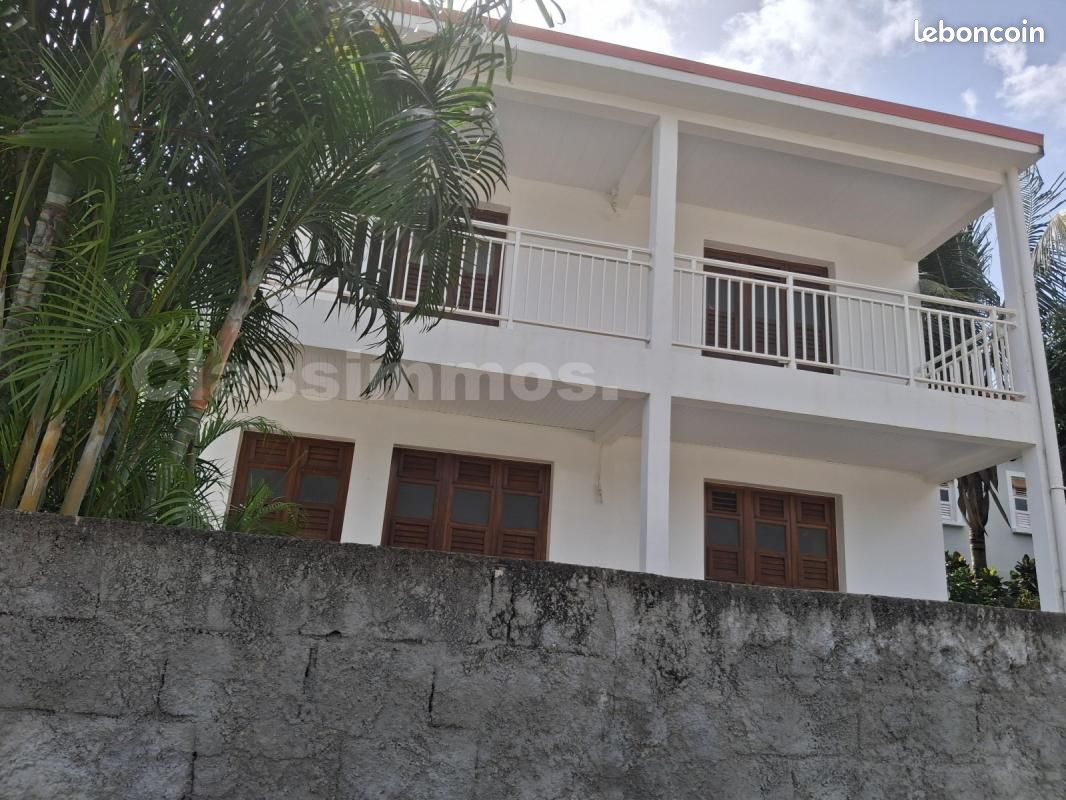 Maison 5 pièces 120 m² · à Fort-de-France · 120 m² · 1 200 €/mois