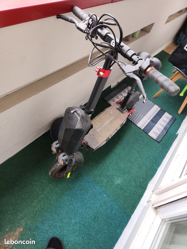 Trotinette electrique (image 1)