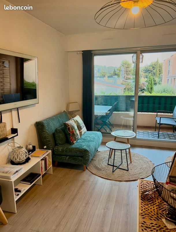 Appartement 1 pièce 26 m² · à Sanary-sur-Mer · 26 m² · 690 €/mois