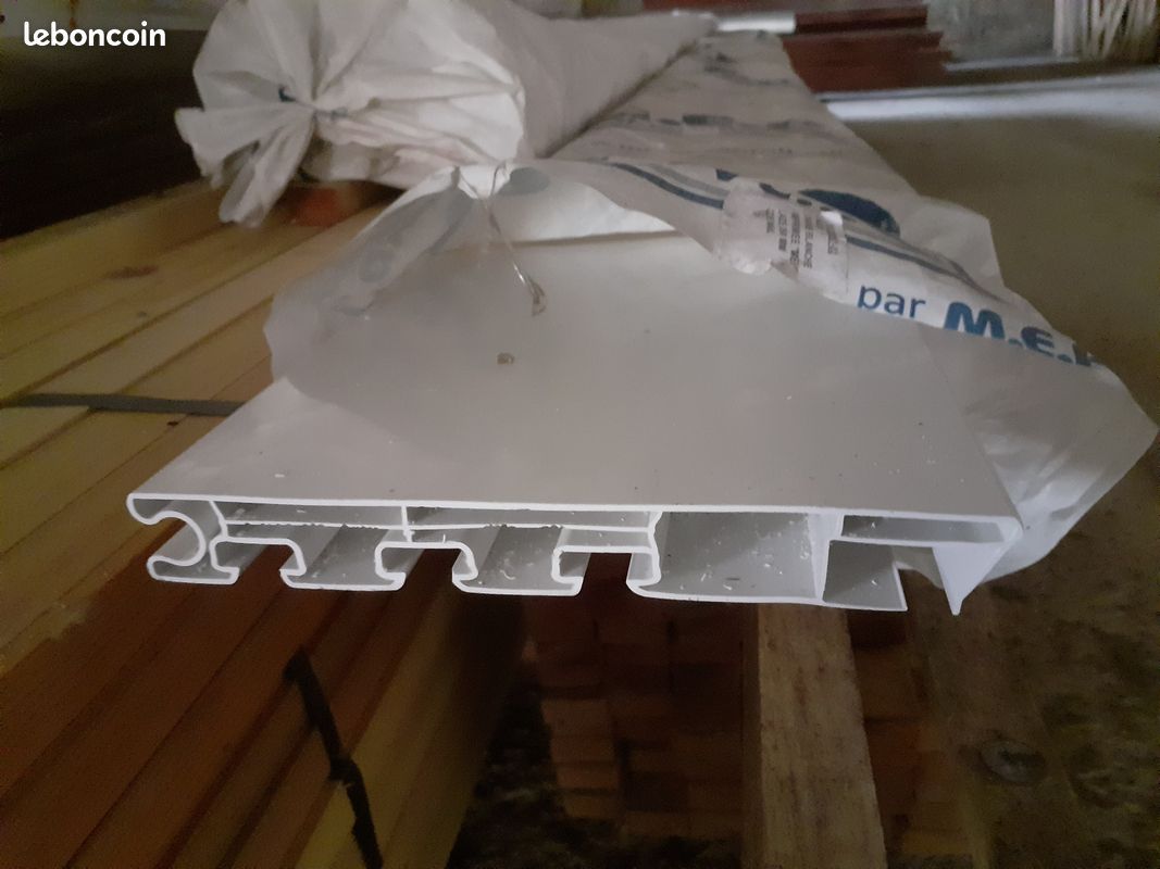 Planche de rive pvc (image 1)