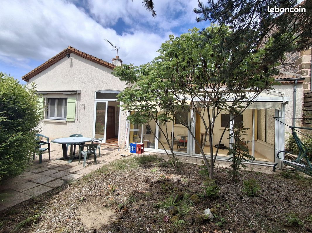 Maison 4 pièces 113 m² · à Mazeyrat-d'Allier · 113 m² · 179 900 €