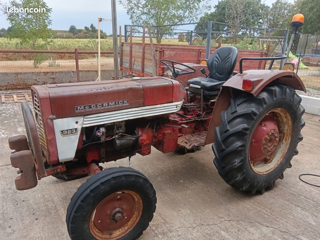 Tracteur case ih 323 (image 2)