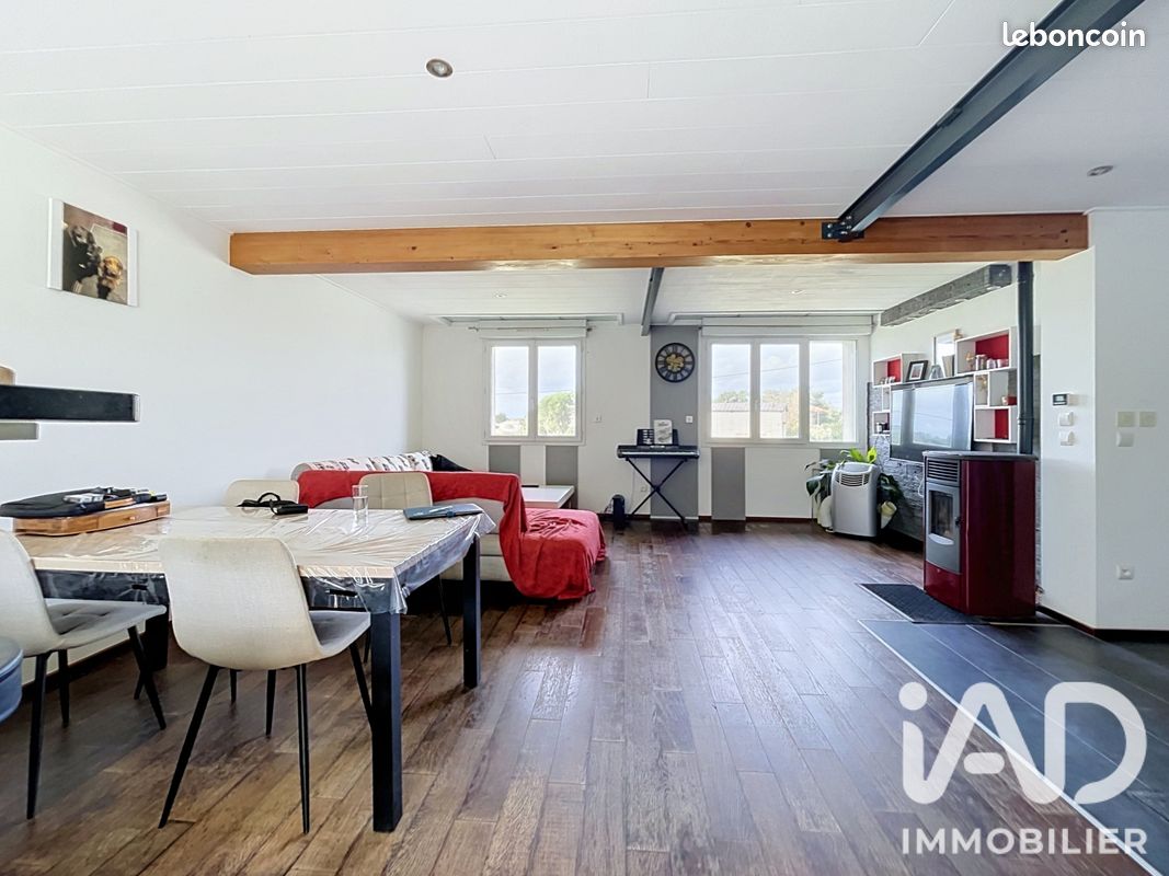 Maison 5 pièces 126 m² · à Sainte-Livrade-sur-Lot · 126 m² · 930 €/mois