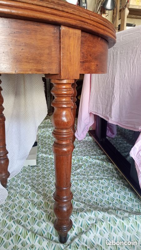 Table ancienne demi-lune en noyer (image 8)