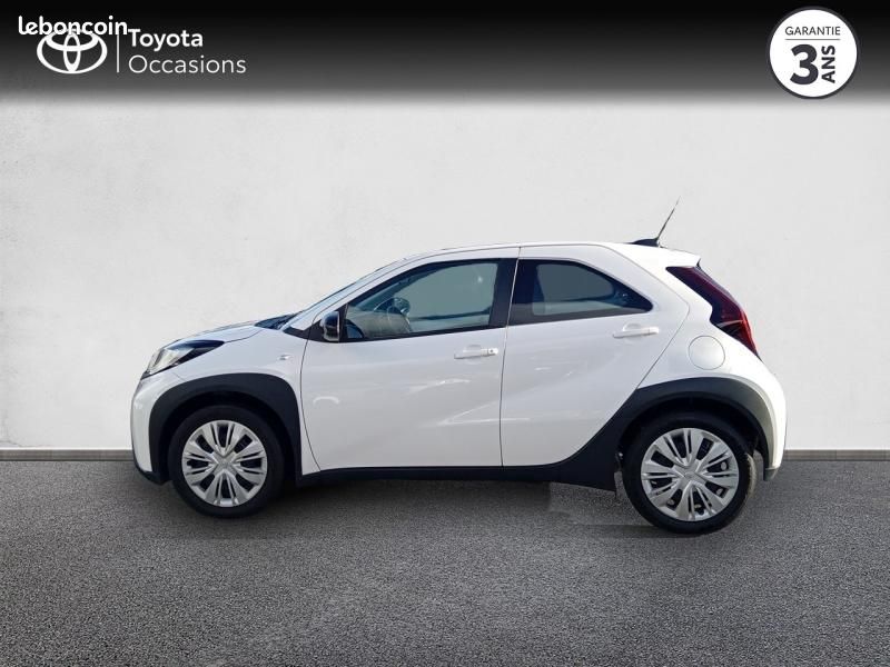 Toyota Aygo X 1.0 VVT-i 72ch Dynamic MY23 (image 12)