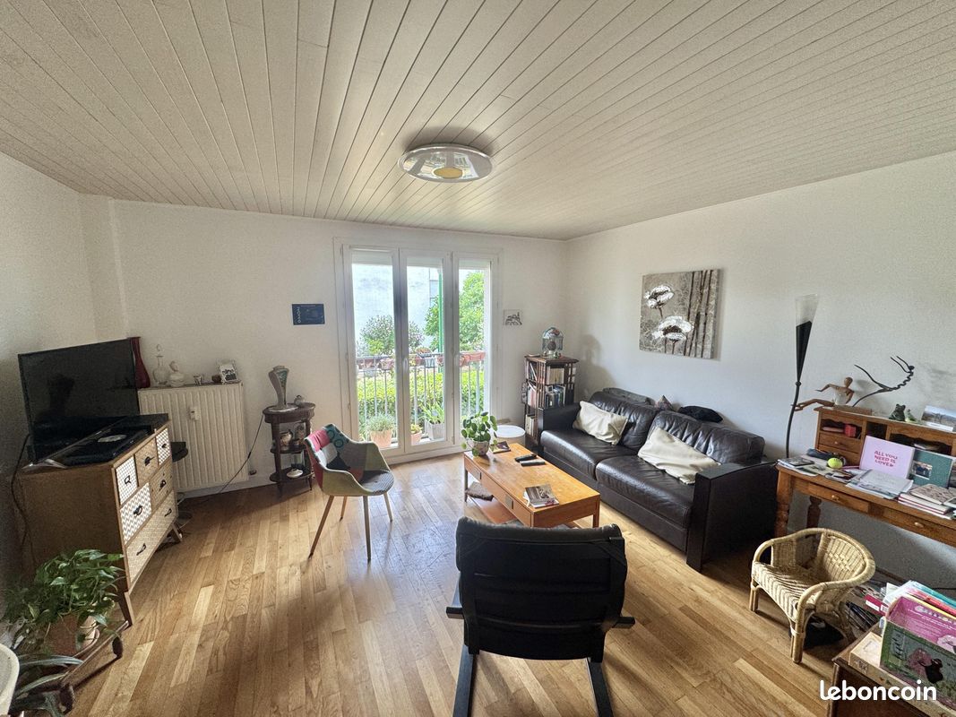 Appartement 4 pièces 82 m² · à Tassin-la-Demi-Lune · 82 m² · 299 000 €