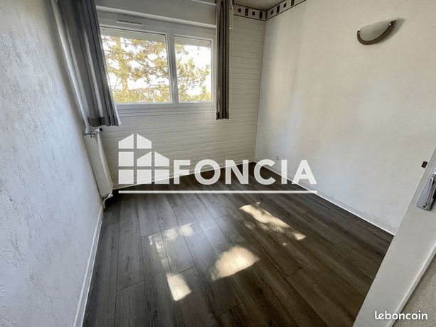 Appartement a louer maurepas - 4 pièce(s) - 82 m2 - Surfyn