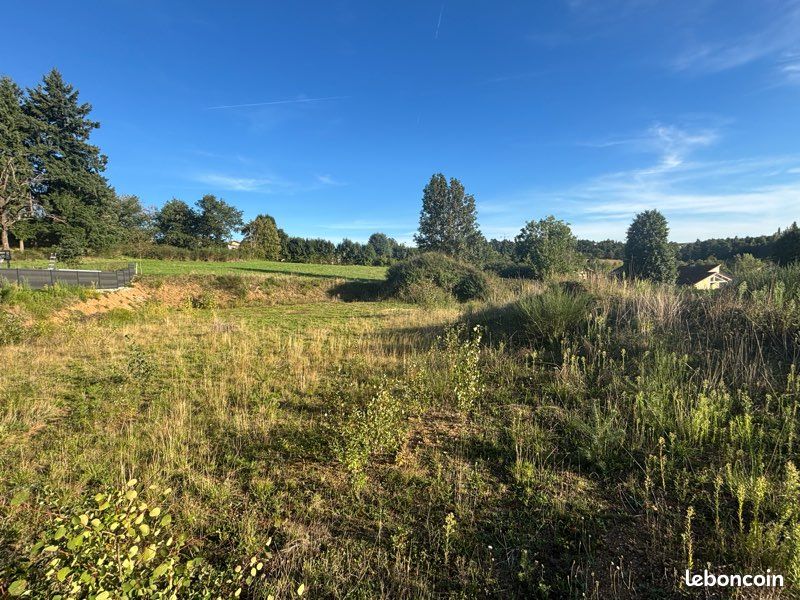 Terrain centre Monistrol viabilisé avec vue · à Monistrol-sur-Loire · 195 000 €