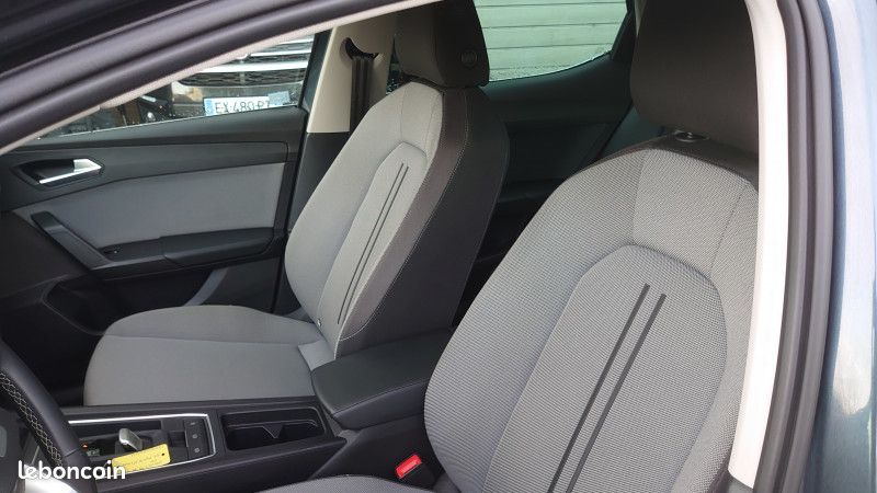 Seat LEON 1.5 ETSI HYBRID 115CH STYLE DSG7 (image 14)