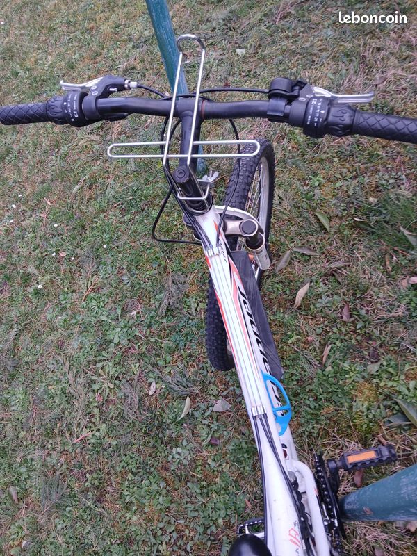 Velo VTT tt suspendu, taille M, comme neuf (image 4)